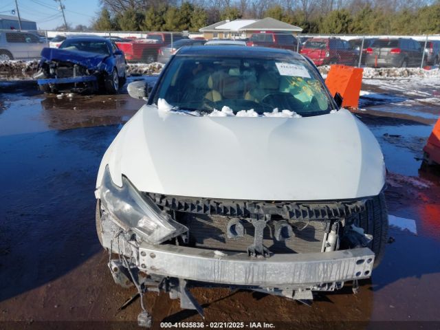 1N4AA6APXJC395939 Nissan Maxima 3.5 Sl