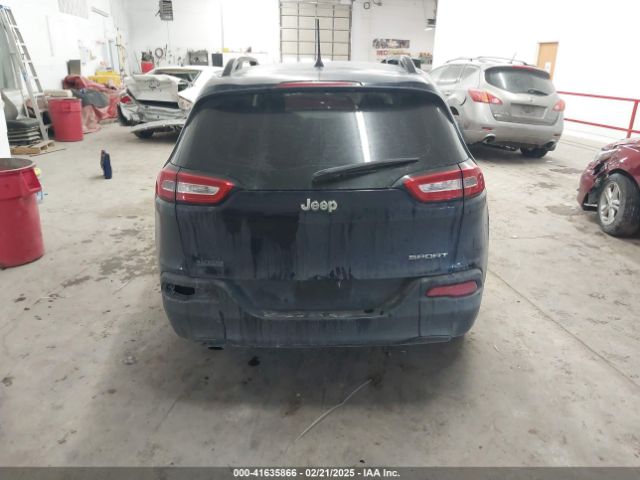 1C4PJLAB6GW158704 Jeep Cherokee Sport