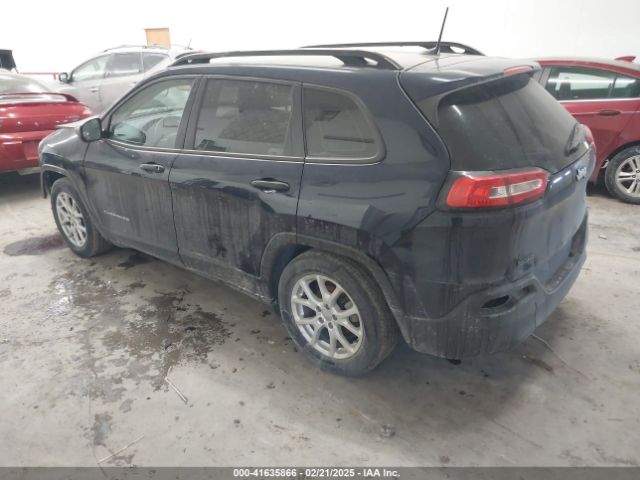 1C4PJLAB6GW158704 Jeep Cherokee Sport