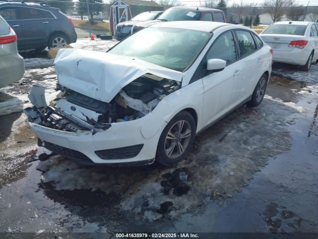 1FADP3FE0JL282325 Ford FOCUS SE