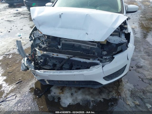 1FADP3FE0JL282325 Ford FOCUS SE