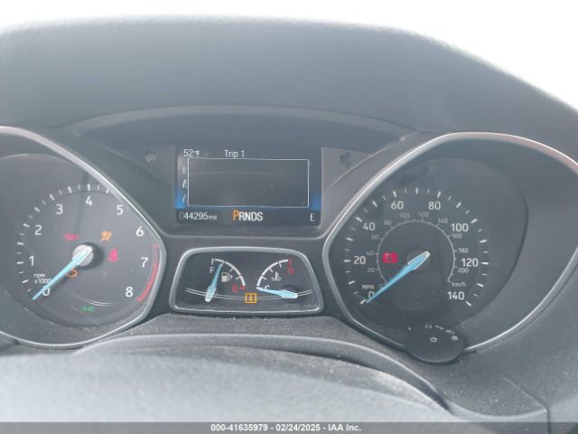 1FADP3FE0JL282325 Ford FOCUS SE