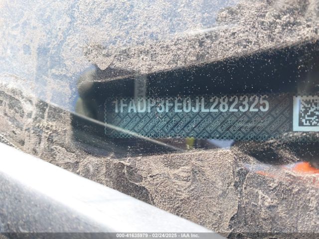 1FADP3FE0JL282325 Ford FOCUS SE