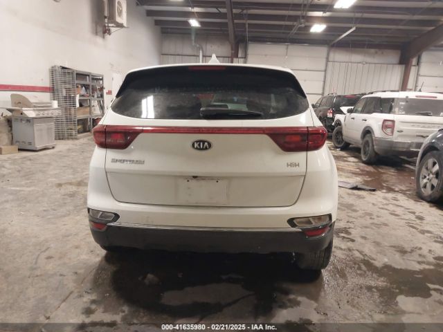 KNDPMCAC6M7905952 KIA Sportage Lx