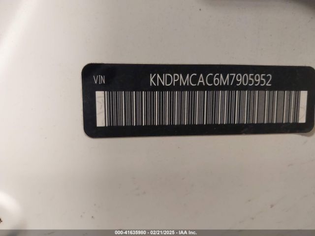 KNDPMCAC6M7905952 KIA Sportage Lx