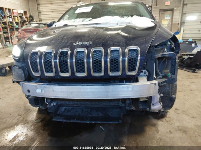 1C4PJLCS0GW324776 Jeep Cherokee Latitude