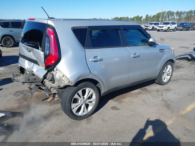 KIA SOUL + 2015 KNDJP3A50F7786345 Image 4