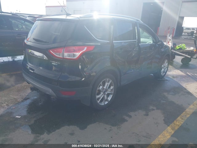 1FMCU9J92GUB47647 Ford Escape Titanium