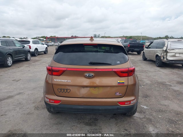 KNDPM3AC9J7481047 KIA Sportage Lx