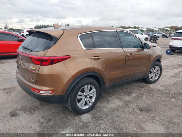 KNDPM3AC9J7481047 KIA Sportage Lx