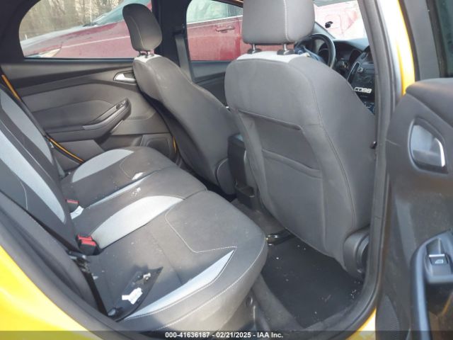 1FADP3L97GL252920 Ford FOCUS ST