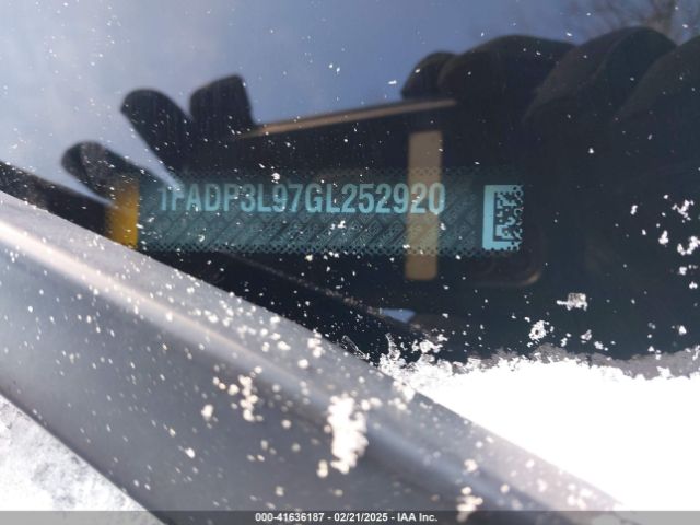 1FADP3L97GL252920 Ford FOCUS ST