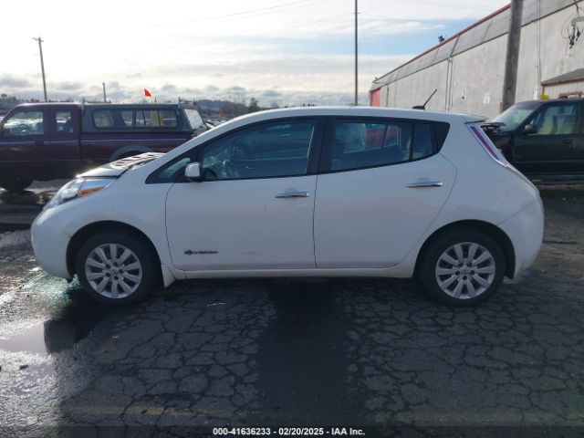 1N4AZ0CPXFC302167 Nissan LEAF S