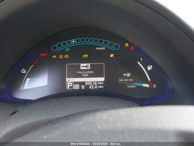 1N4AZ0CPXFC302167 Nissan LEAF S