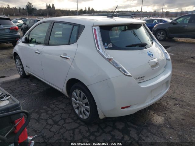 1N4AZ0CPXFC302167 Nissan LEAF S