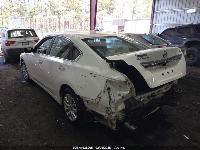 Nissan Altima 2.5 S 2015 1N4AL3AP0FC163754 Image 3