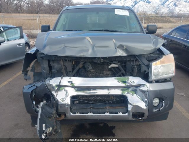 1N6BA0EC3EN514358 Nissan TITAN SV