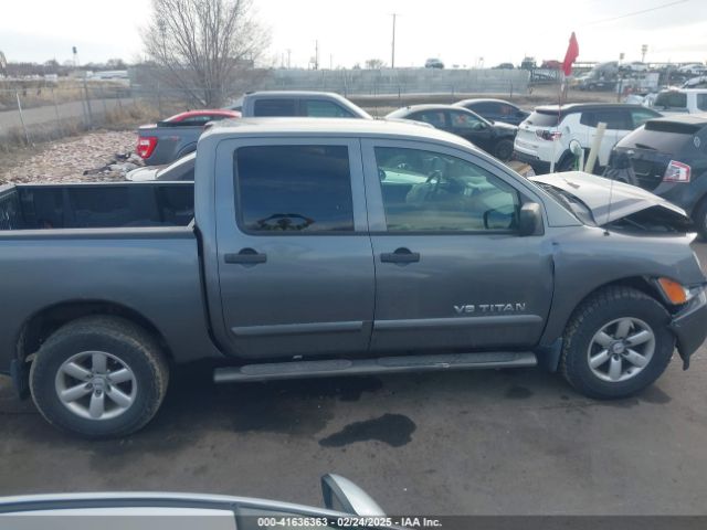 1N6BA0EC3EN514358 Nissan TITAN SV