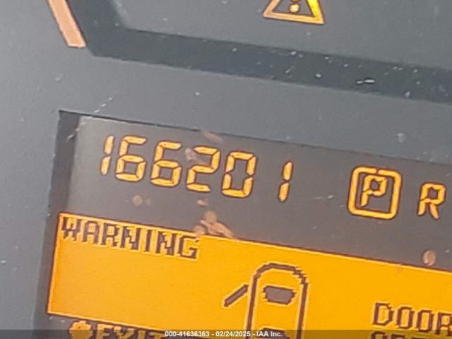 1N6BA0EC3EN514358 Nissan TITAN SV