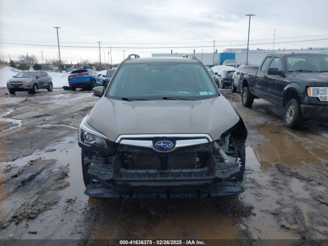 JF2SKAUC2KH414657 Subaru Forester Limited