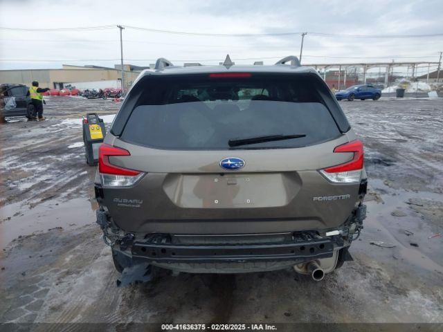 JF2SKAUC2KH414657 Subaru Forester Limited