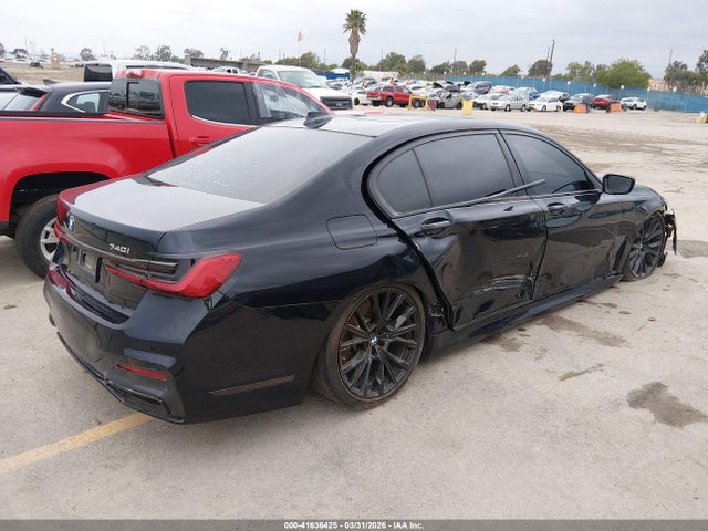 2022 BMW 740 WBA7T2C06NCJ31319 Photo 3