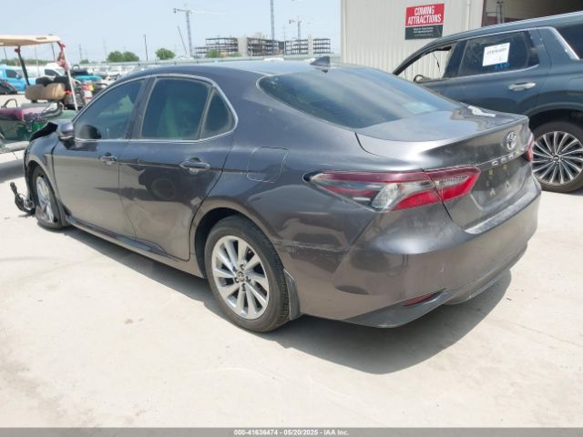 4T1R11AK7PU799008 Toyota CAMRY LE
