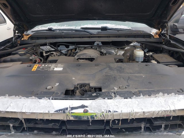 1GCVKREC3JZ323740 Chevrolet Silverado 1500 1lt