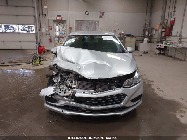 1G1BC5SM5H7104010 Chevrolet Cruze Ls Auto