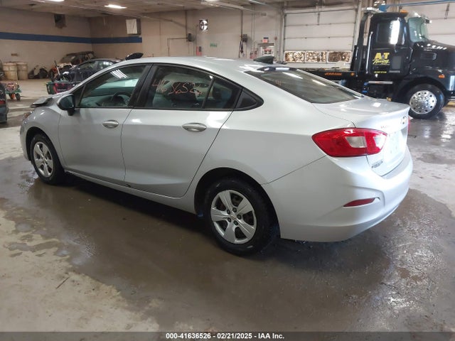 1G1BC5SM5H7104010 Chevrolet Cruze Ls Auto