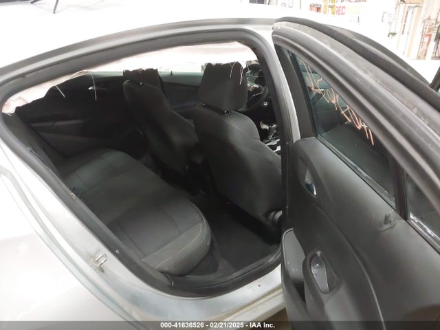1G1BC5SM5H7104010 Chevrolet Cruze Ls Auto