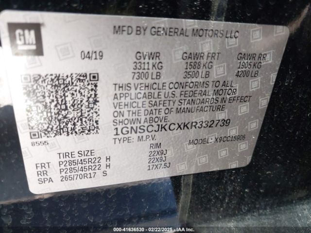 1GNSCJKCXKR332739 Chevrolet Suburban Premier