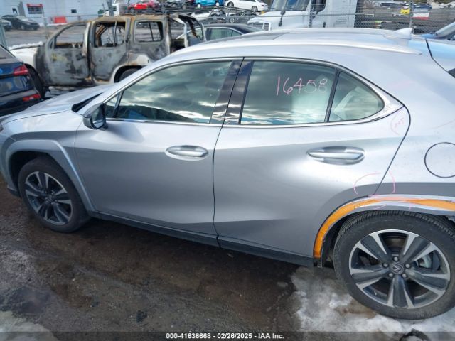 JTHP9JBH0R2077013 Lexus Ux 250h Premium