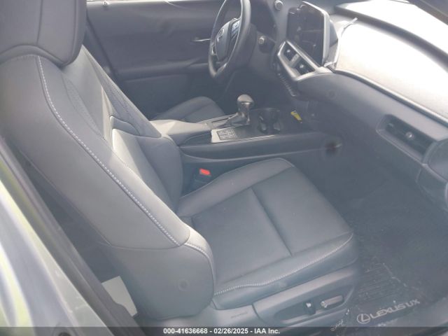 JTHP9JBH0R2077013 Lexus Ux 250h Premium