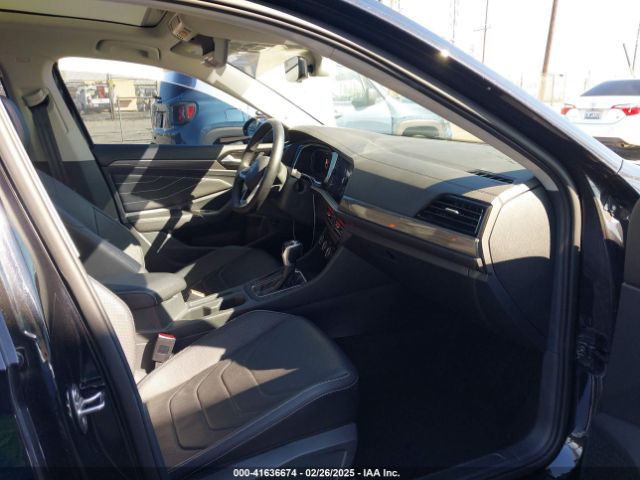 3VWGM7BU3NM031241 Volkswagen Jetta 1.5t Sel