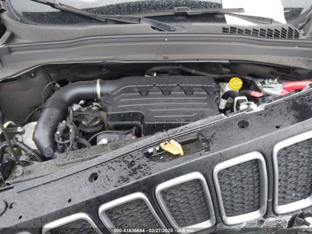 ZACNJDB18NPN78989 Jeep Renegade Latitude 4x4