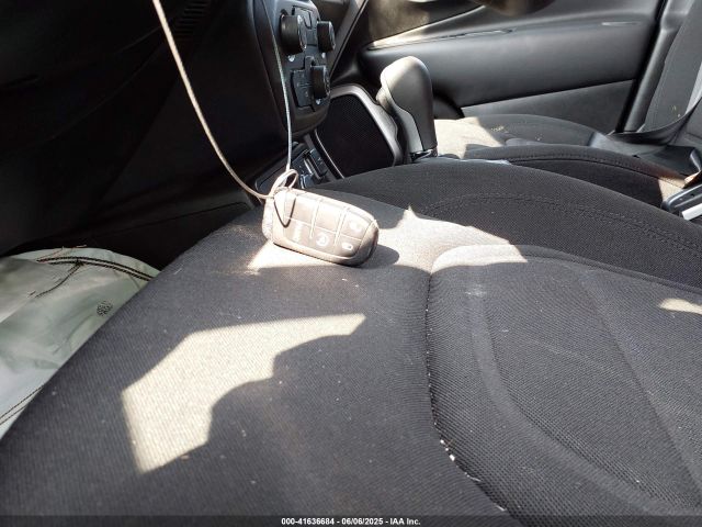 2022 JEEP RENEGADE ZACNJDB18NPN78989 Photo 10