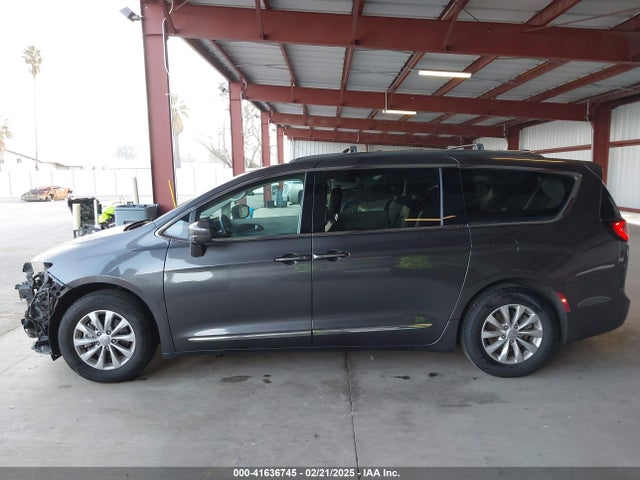 Chrysler Pacifica Touring L 2019 2C4RC1BG7KR657272 Image 15