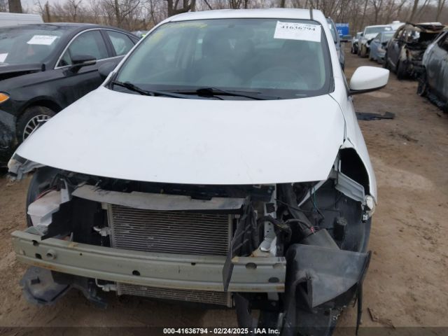 3N1CN7APXJL838272 Nissan Versa 1.6 S+
