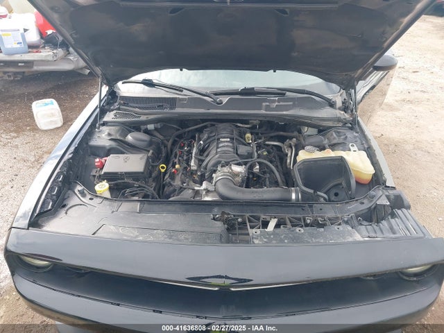 Dodge Challenger 2019 2C3CDZBTXKH750537 Image 10