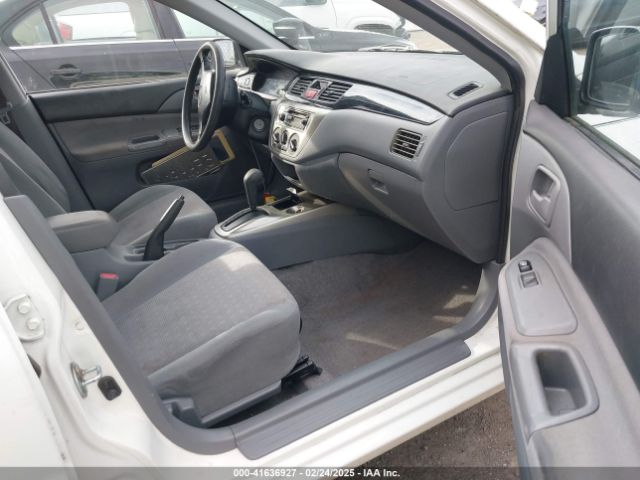 2004 MITSUBISHI LANCER JA3AJ26E74U060371 Photo 4