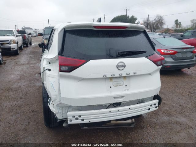 5N1BT3AAXPC780425 Nissan Rogue S Fwd