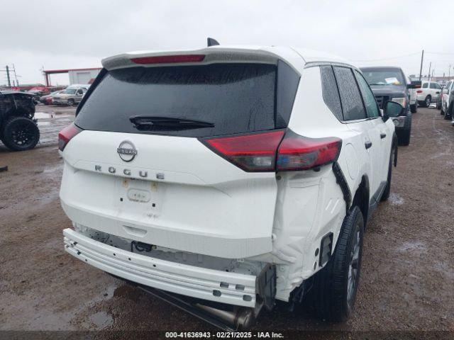 5N1BT3AAXPC780425 Nissan Rogue S Fwd