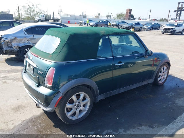 2006 MINI COOPER WMWRF33566TG15710 Photo 3