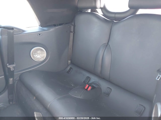 2006 MINI COOPER WMWRF33566TG15710 Photo 7