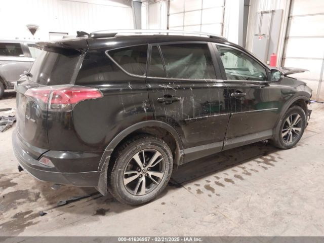 2T3RFREV3JW817989 Toyota Rav4 Adventure/xle