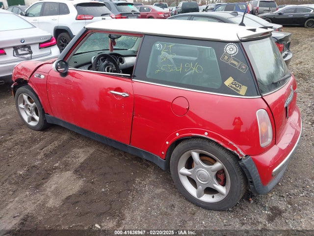 2004 MINI COOPER WMWRC334X4TC50476 Photo 2