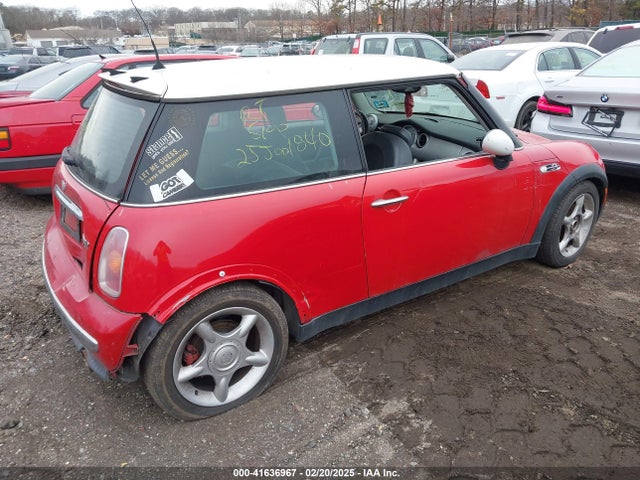 2004 MINI COOPER WMWRC334X4TC50476 Photo 3