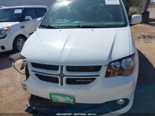 2C4RDGEG1JR150488 Dodge Grand Caravan Gt