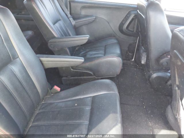 2C4RDGEG1JR150488 Dodge Grand Caravan Gt